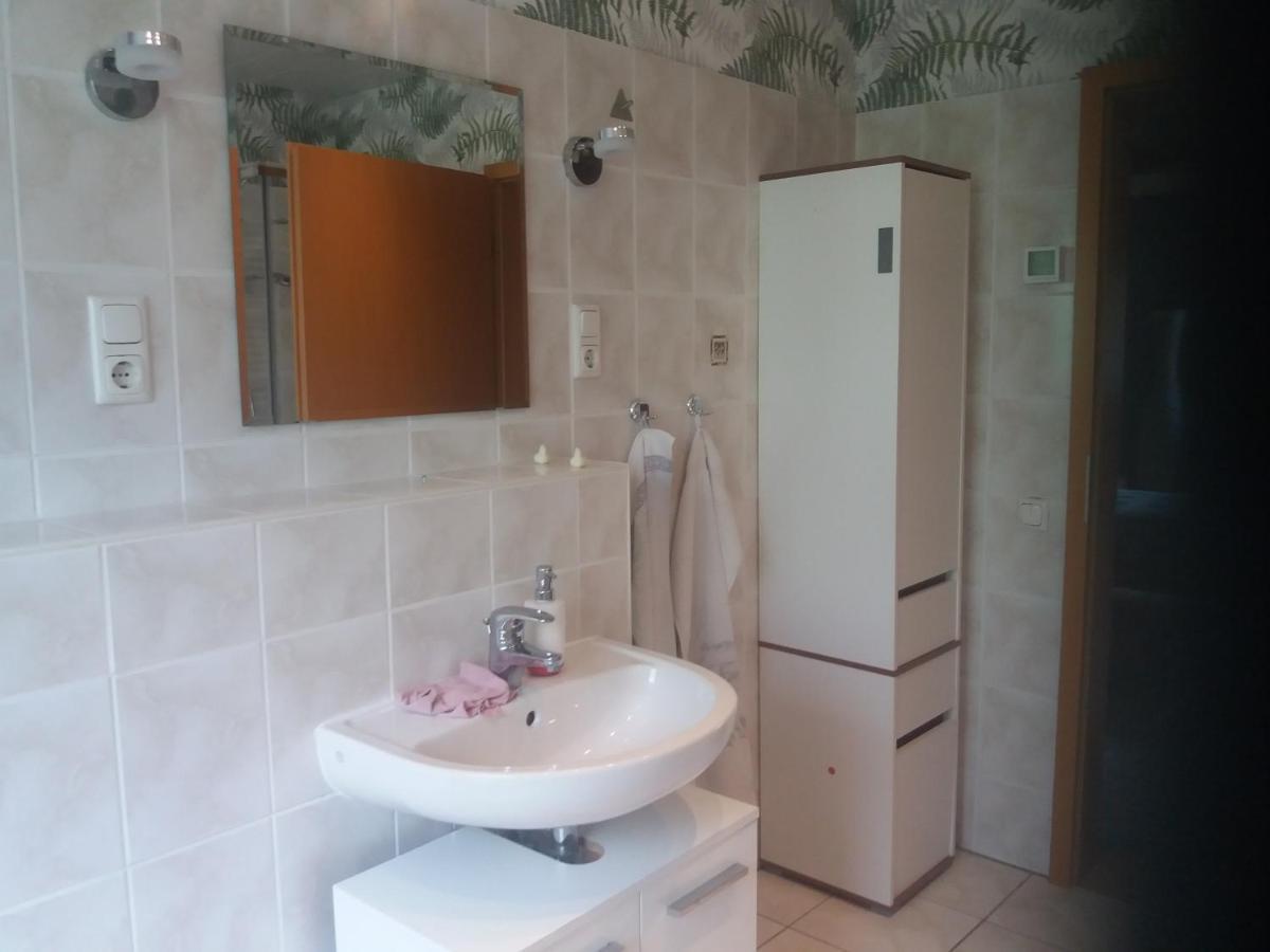Ferienwohnung Im Bungert Merzig Esterno foto