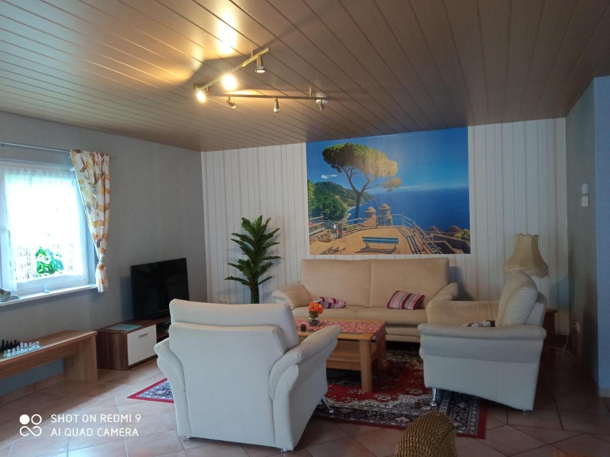 Ferienwohnung Im Bungert Merzig Esterno foto